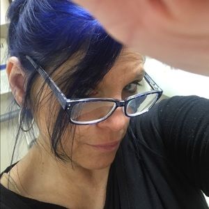 Meet your Posher, Tabitha